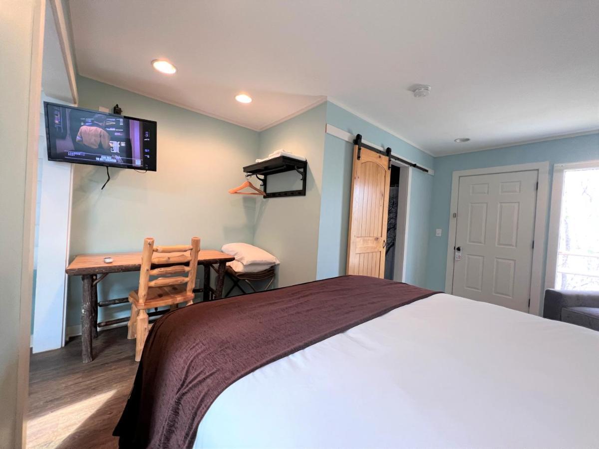 Mountain Top Inn And Resort 웜 스프링스 외부 사진