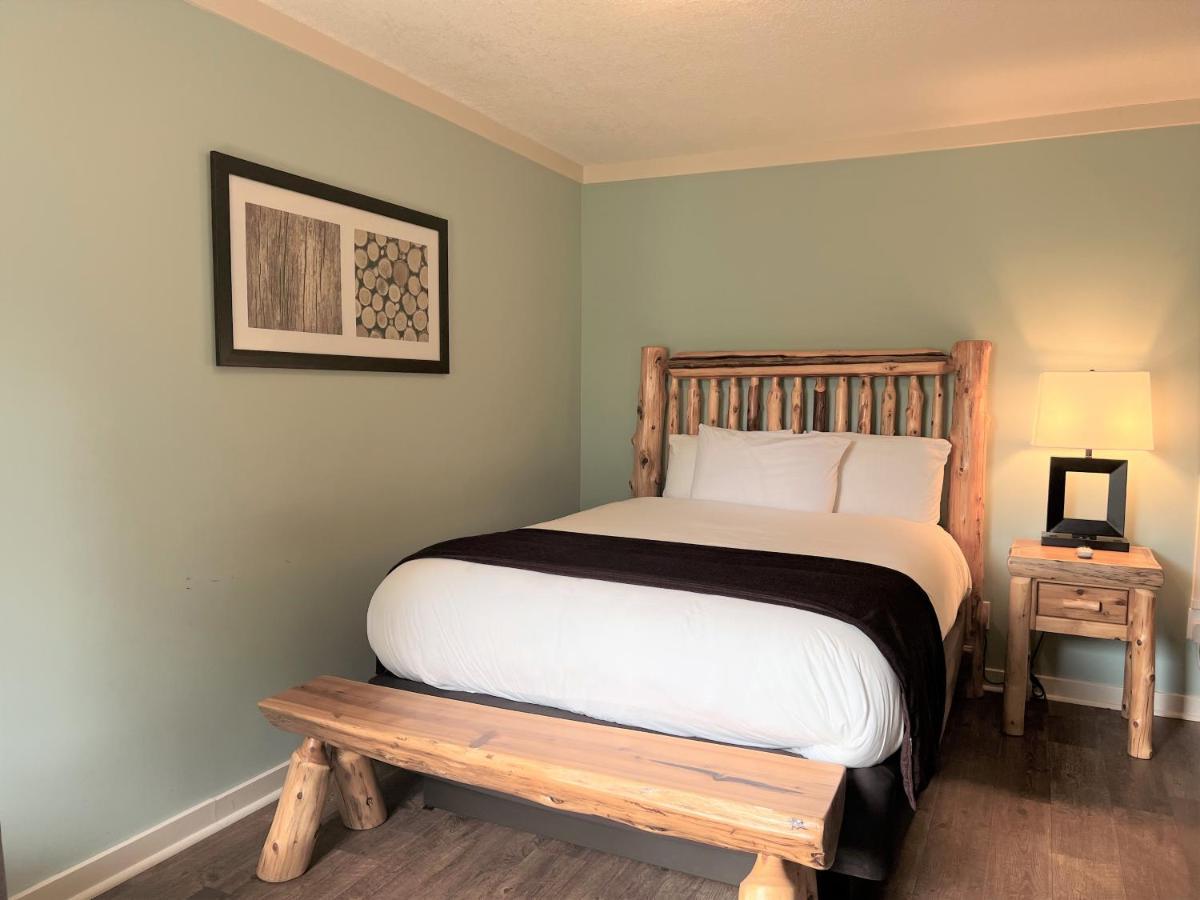 Mountain Top Inn And Resort 웜 스프링스 외부 사진