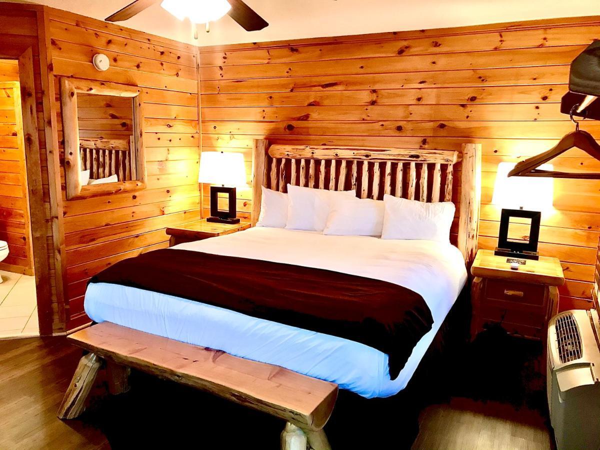 Mountain Top Inn And Resort 웜 스프링스 외부 사진