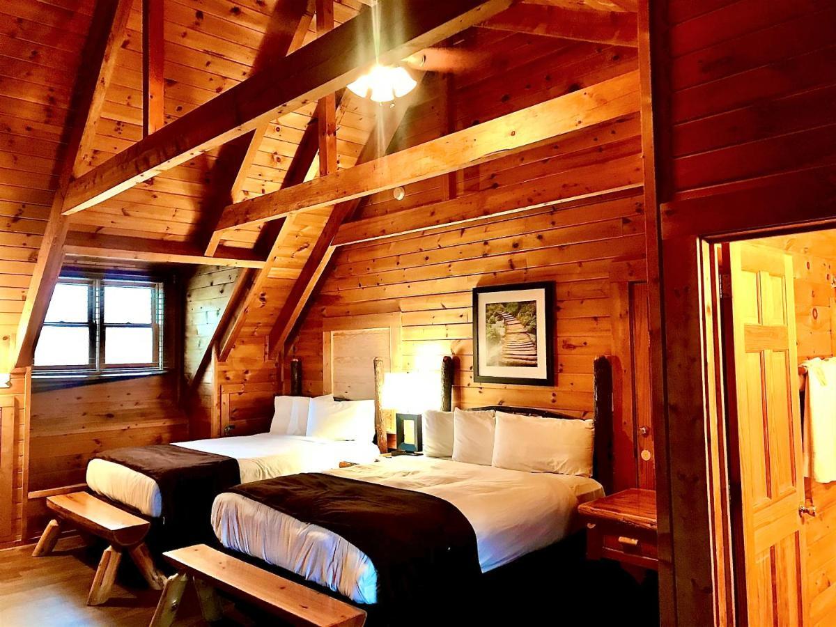Mountain Top Inn And Resort 웜 스프링스 외부 사진